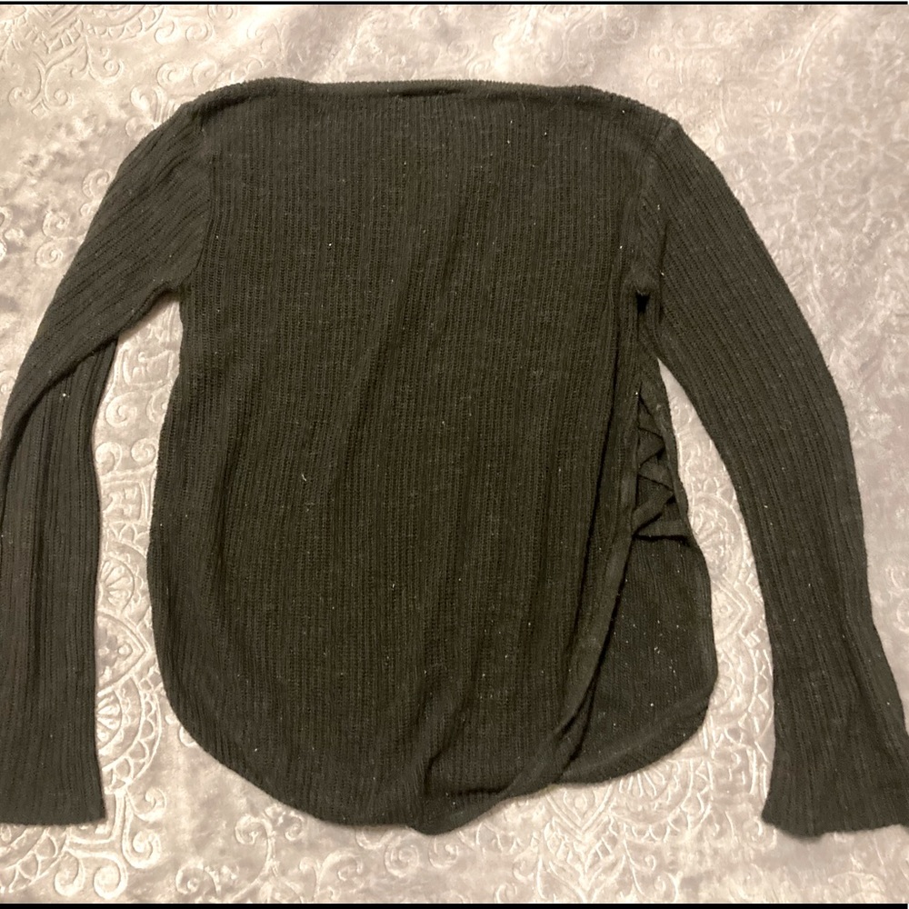 Sweater - Picture 4 of 4